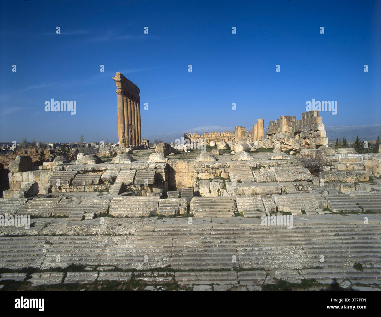 L7-1-05JT Lebanon Baalbek Temple of Jupiter with staircase to cella and six columns Stock Photo