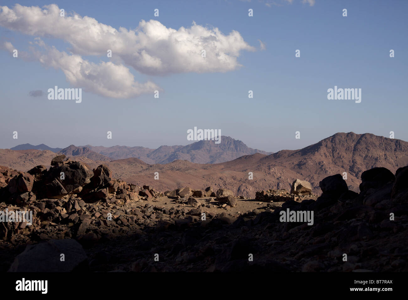 Sinai mountain range hi-res stock photography and images - Alamy