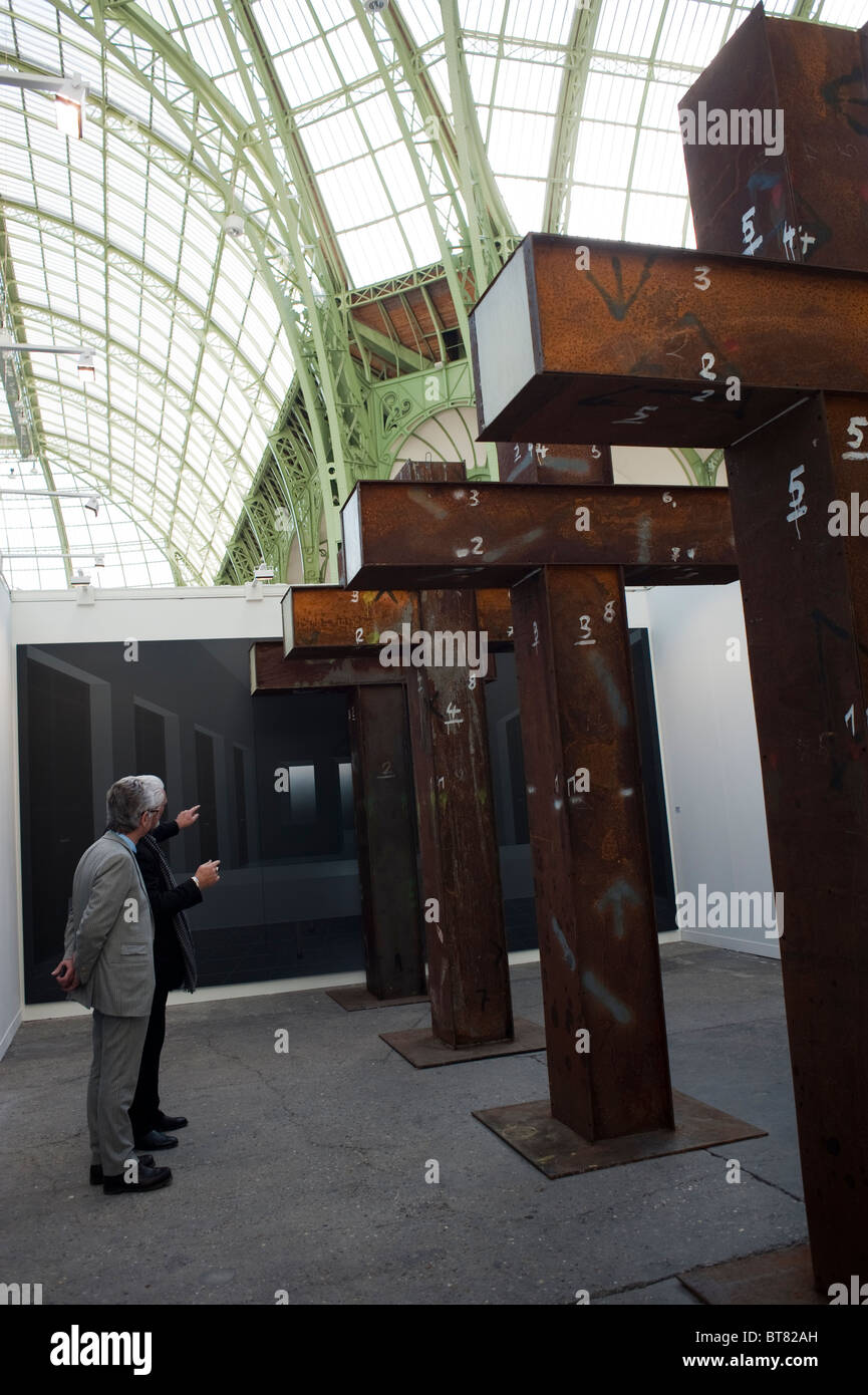 Paris, France, "Robert Longo" Sculpture, Art Exhibit, FIAC Arts SHow