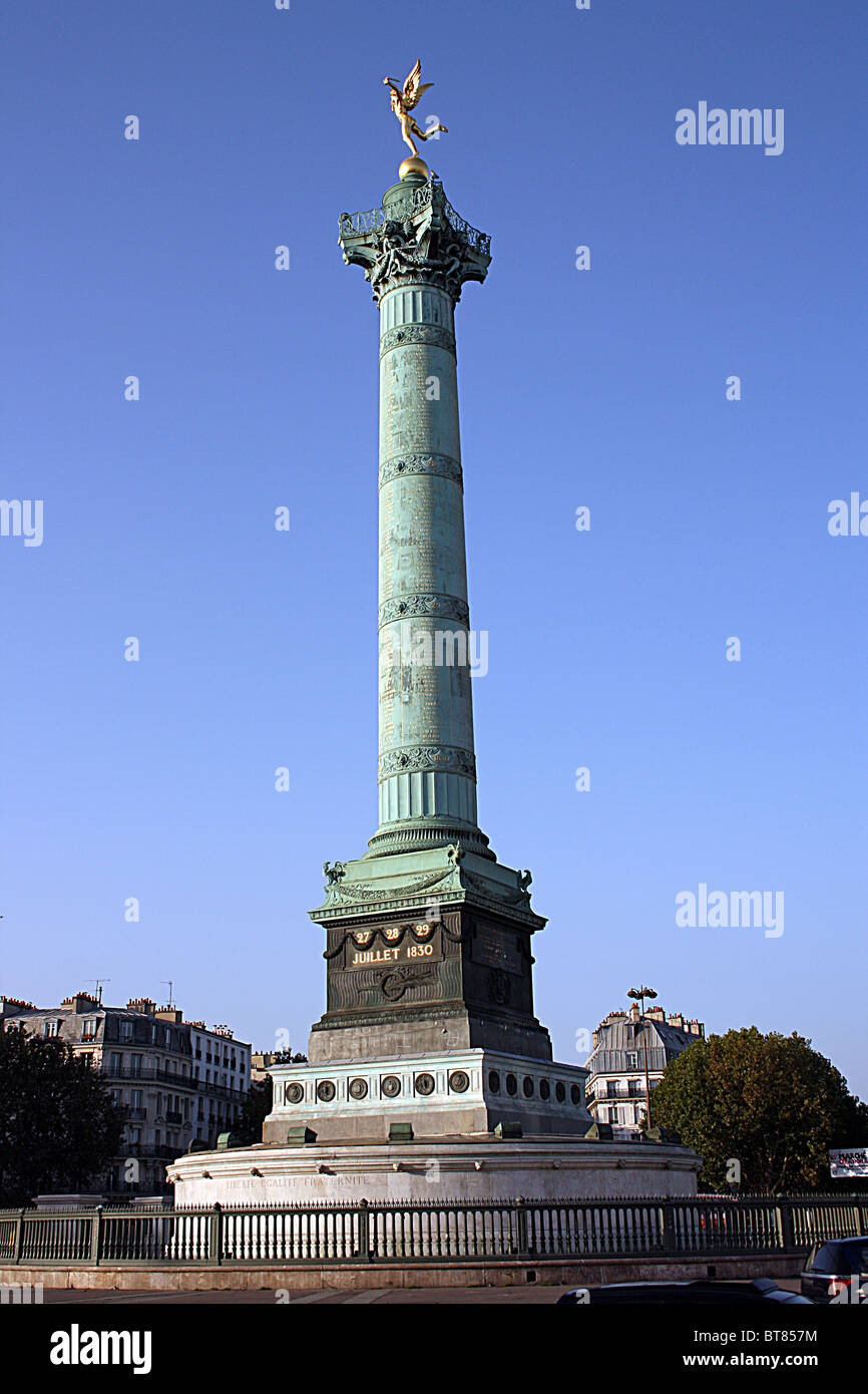 The Colonne de Juillet, July Column, commemorating the 1830 revolution, built on the site of the former Bastille prison, destroyed  in the revolution Stock Photo