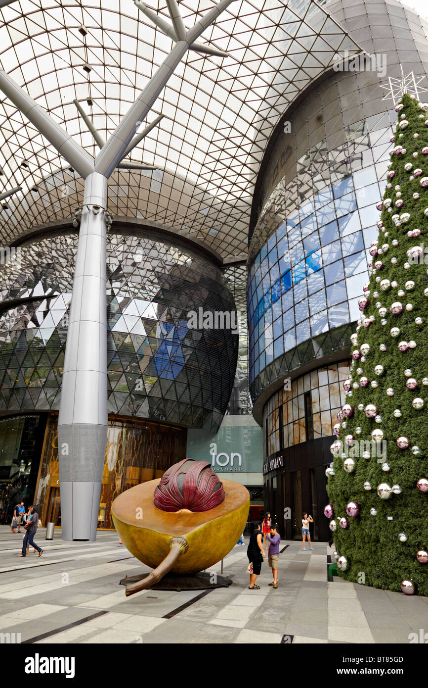 Ion Orchard Shopping Center, Orchard Road, Singapore Editorial Stock Photo  - Image of recognized, outletsin: 69749683