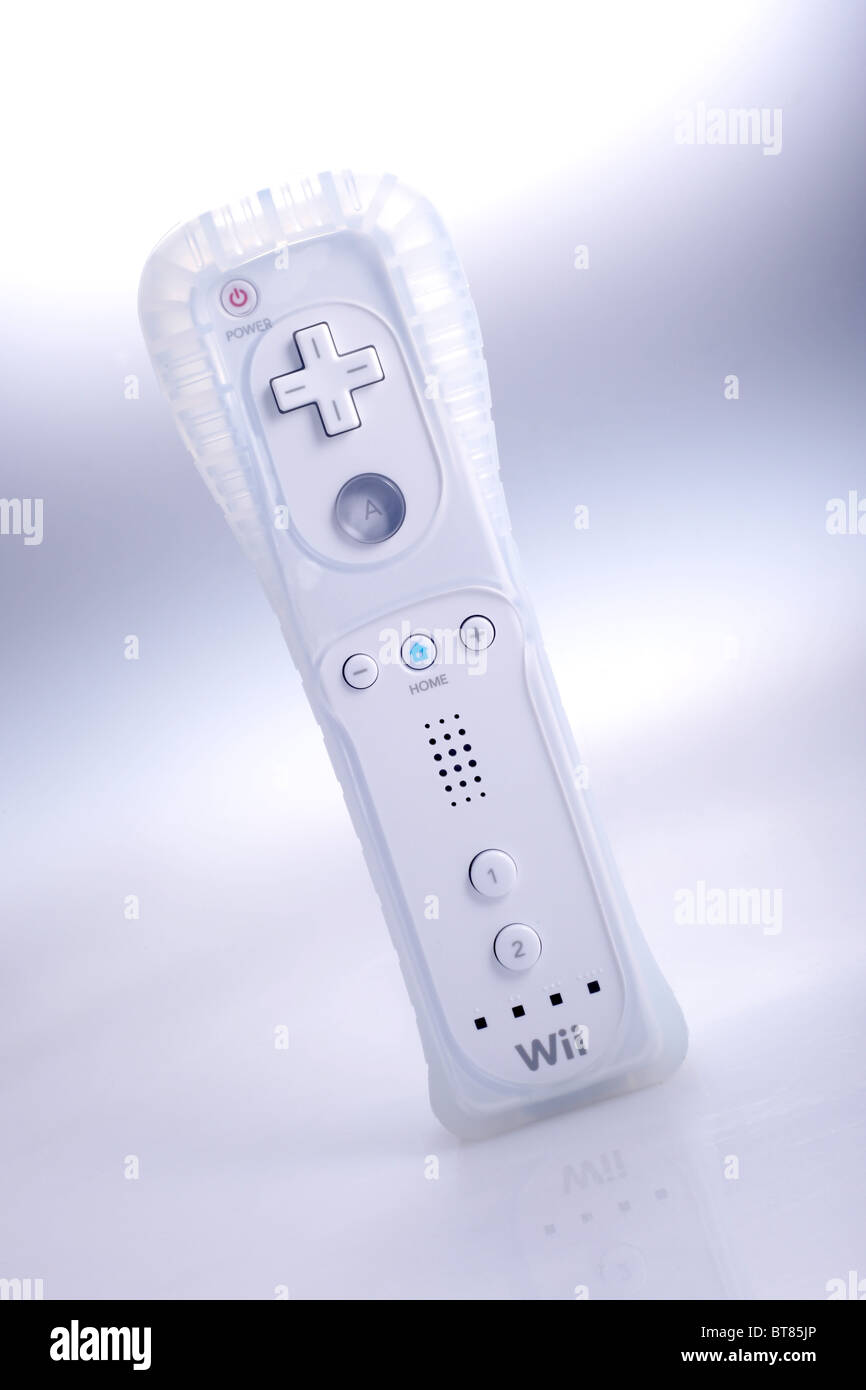 Nintendo Wii Console bluetooth controller Stock Photo - Alamy
