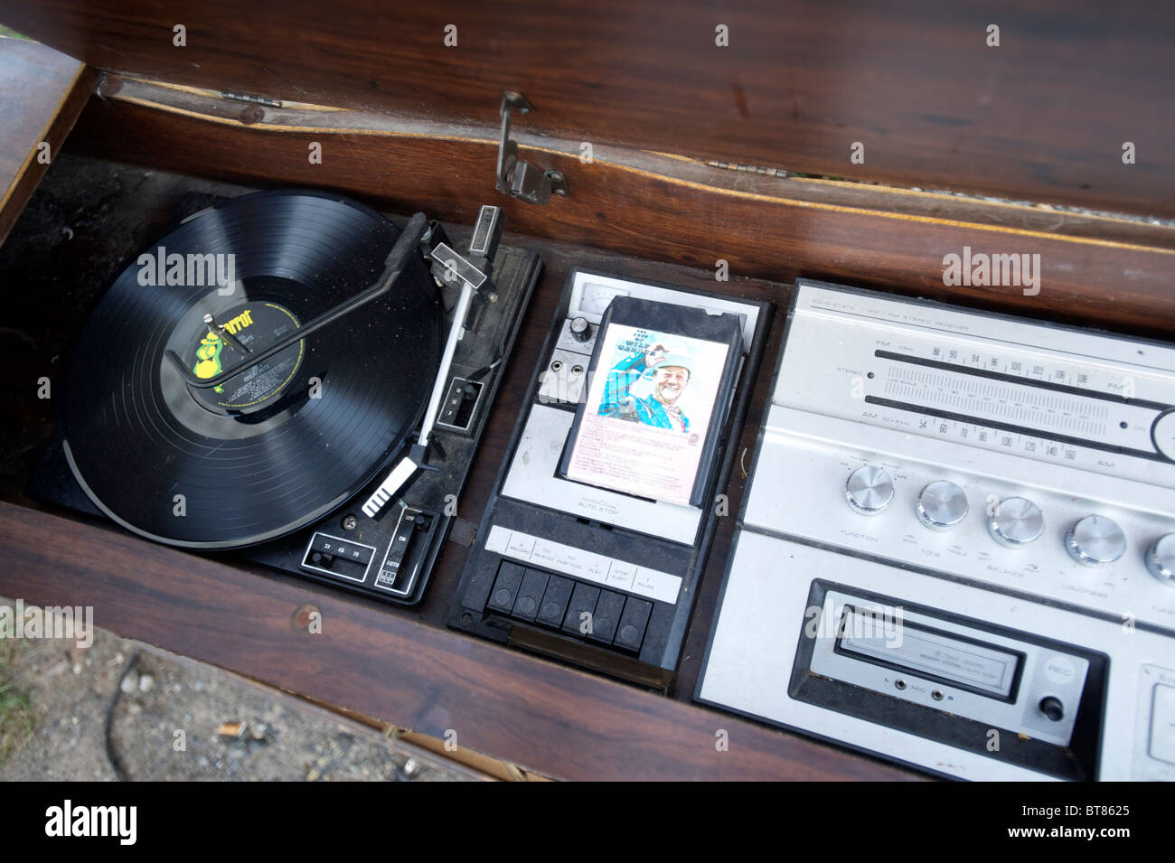 8 track player hi-res stock photography and images - Alamy