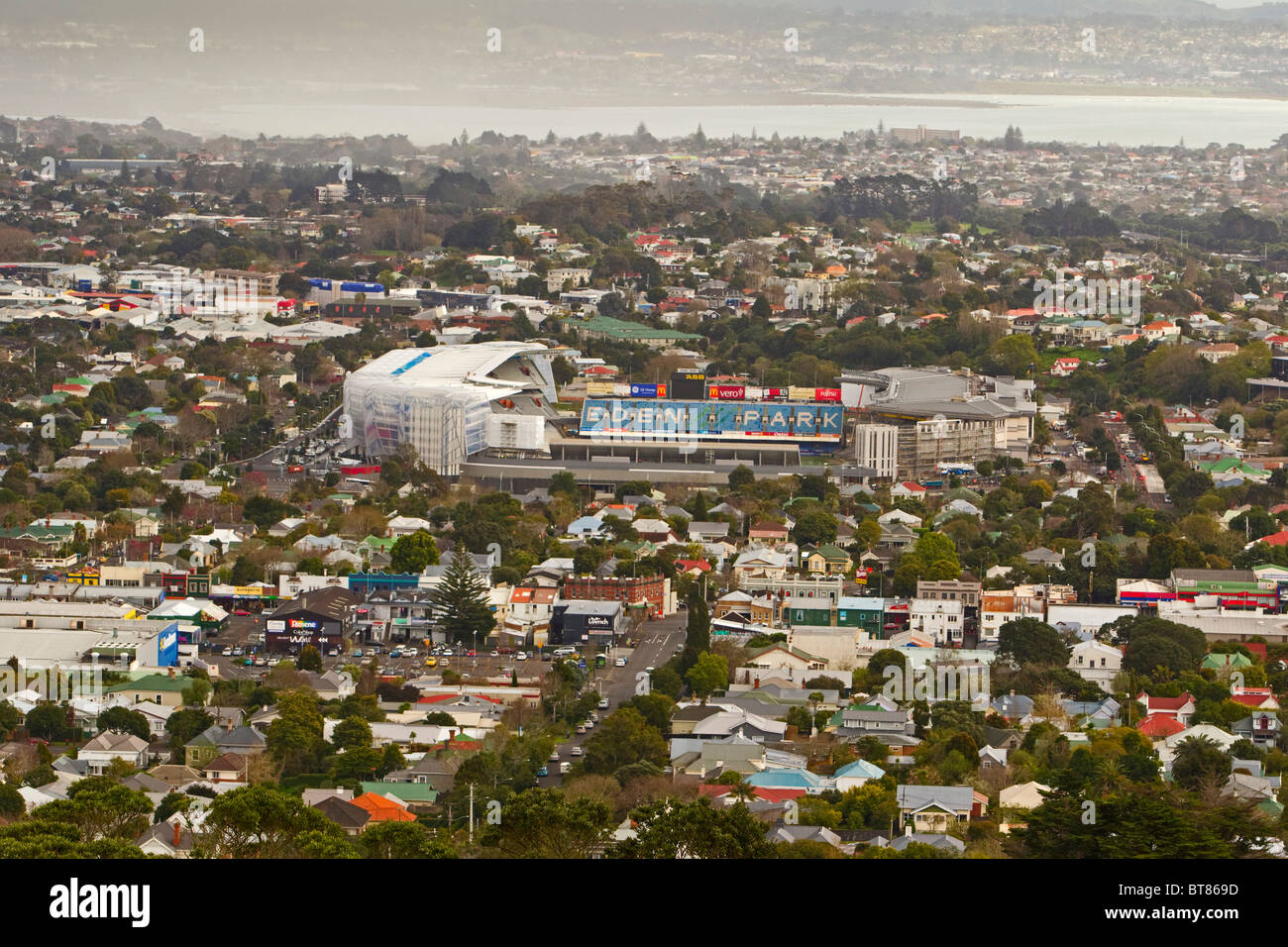 Eden park auckland aerial view hi-res stock photography and images - Alamy