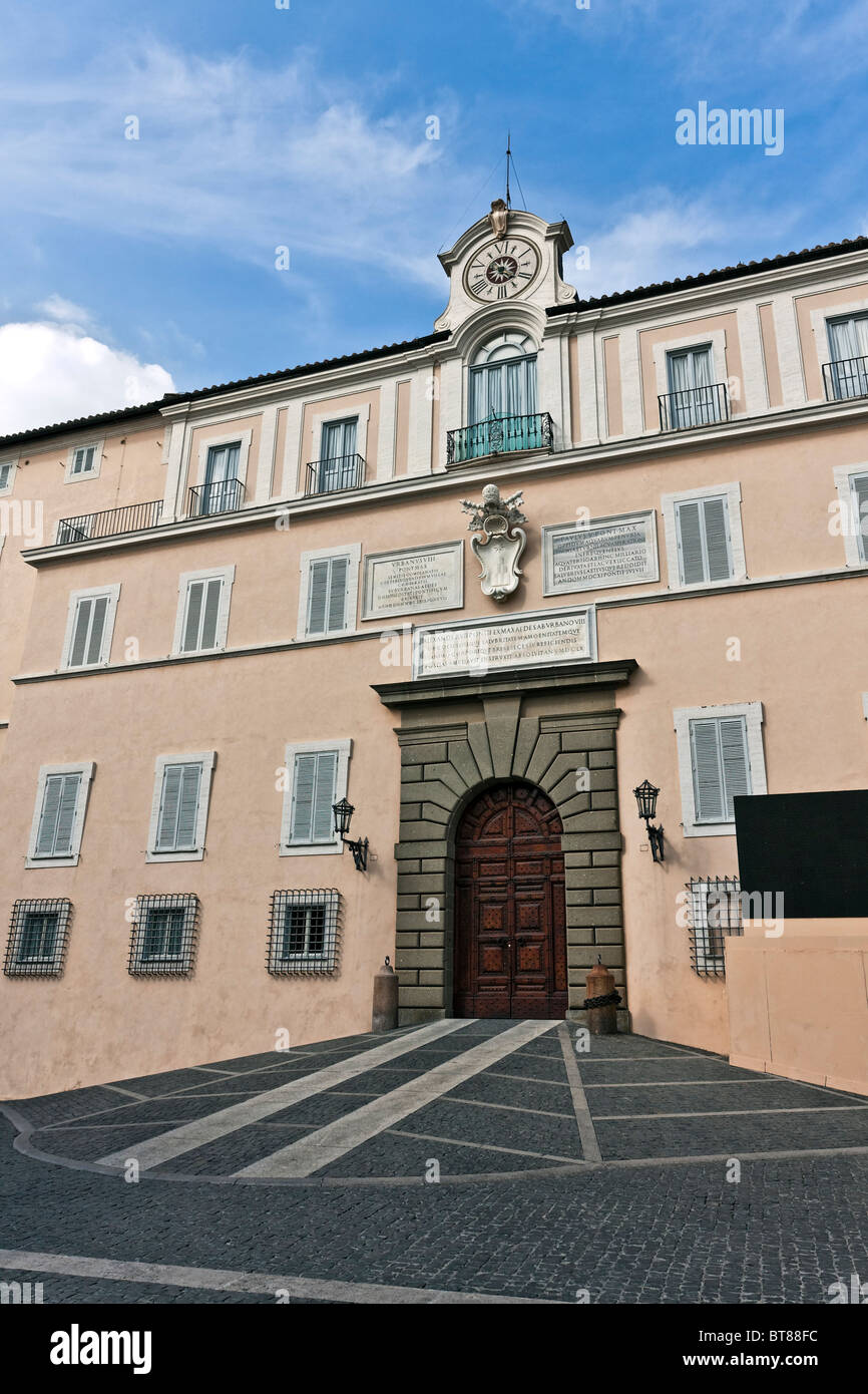 The front facade of the Papal Summer Palace in Castel Gandolfo, Carlo Maderno architect Stock Photo