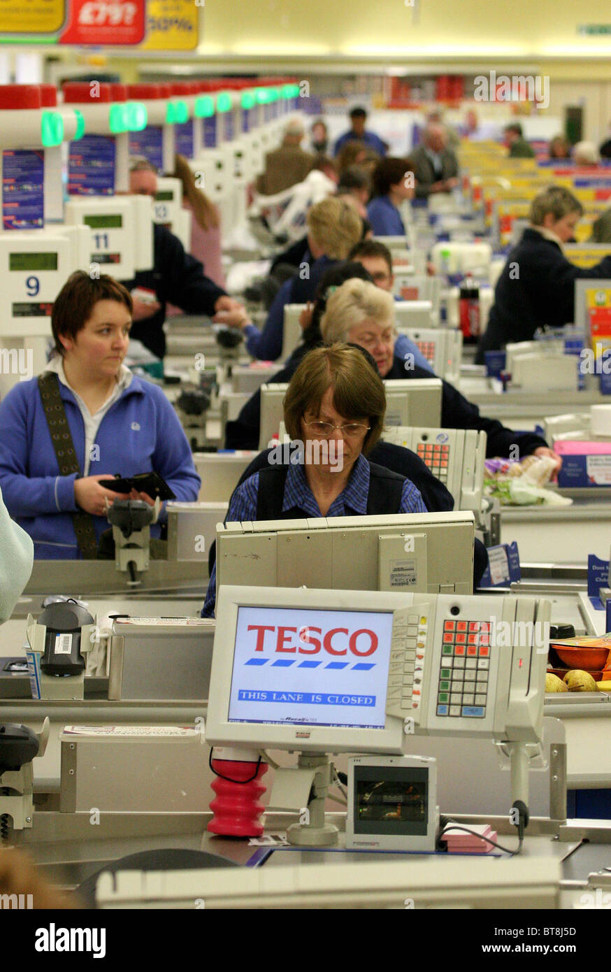 Tesco Till Stock Photos & Tesco Till Stock Images Alamy