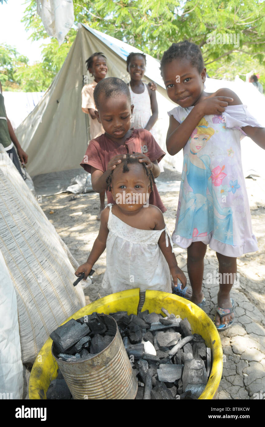 Women and Children on the Haitian Island of La Gonave Stock Photo Alamy