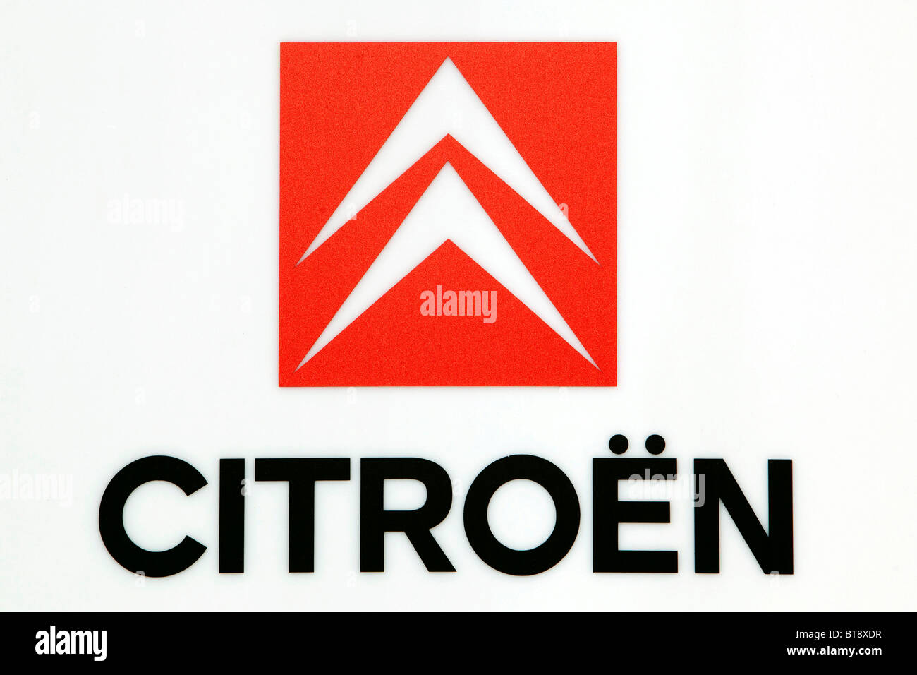 le logo Citroën  Marque voiture, Voiture citroen, Citroën