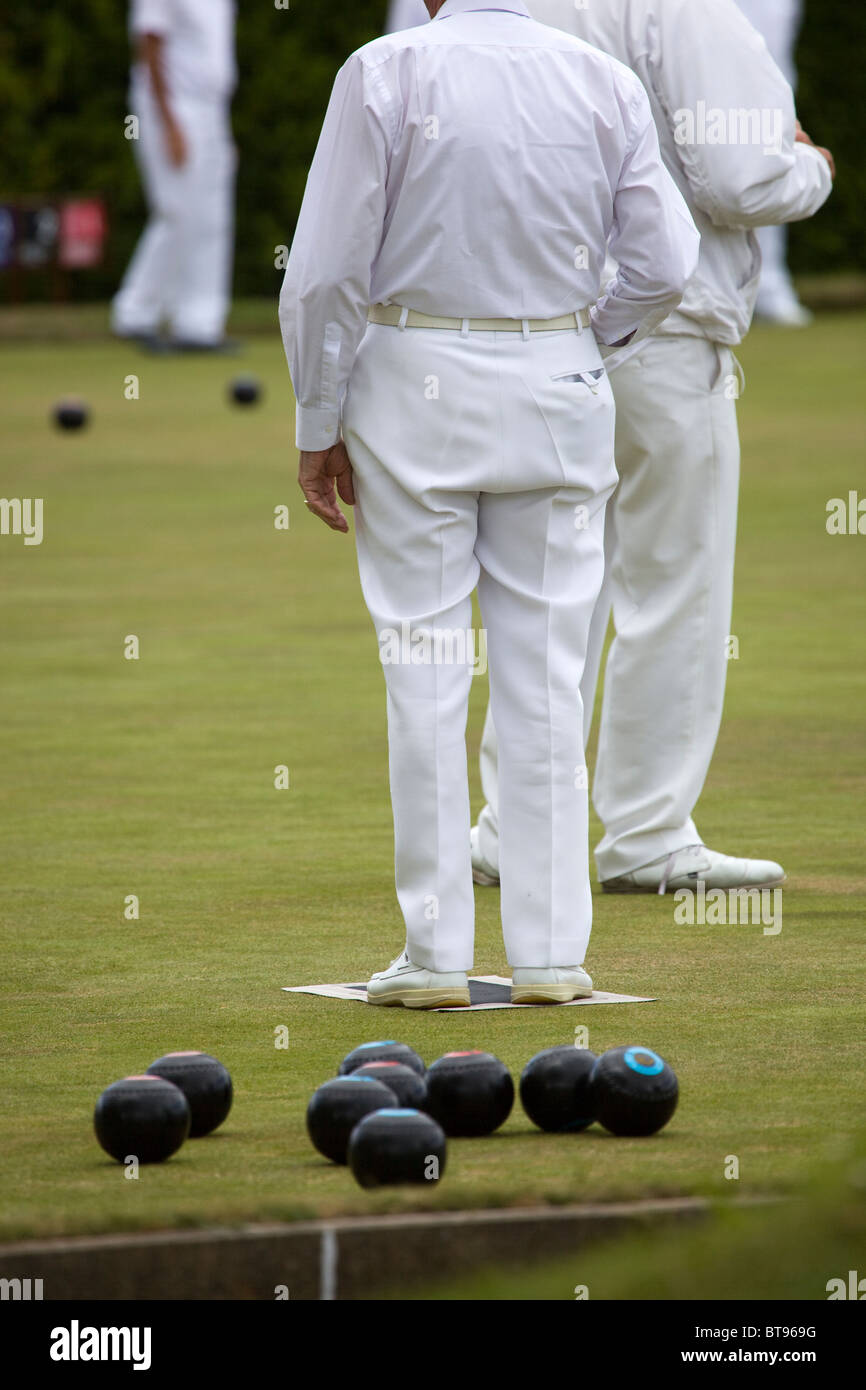Lawn Green Bowls Stock Photos & Lawn Green Bowls Stock Images Alamy