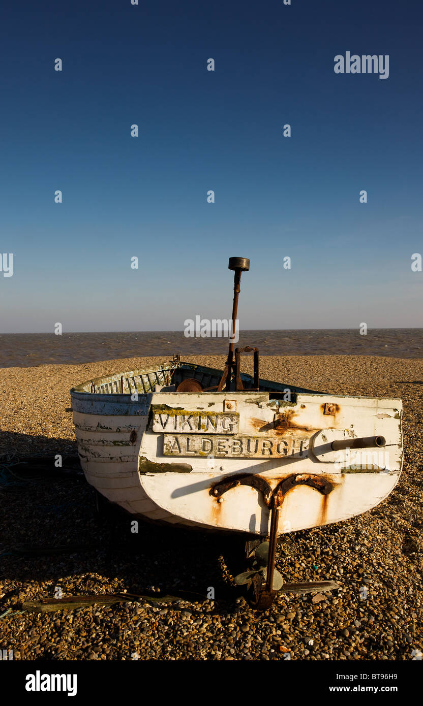 Fishing boat on the beach at Aldeburgh, Suffolk Stock Photo