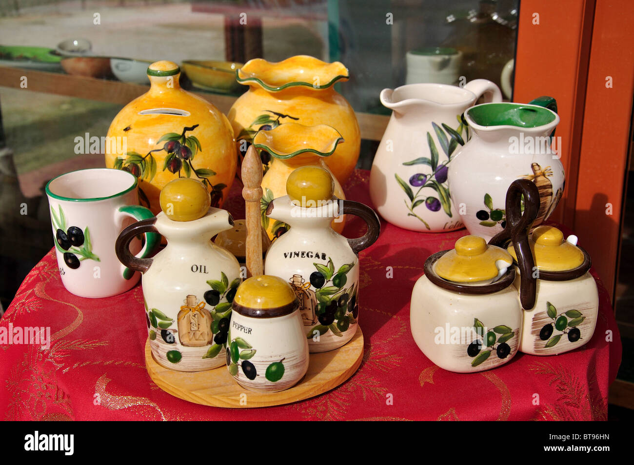 Ceramic display outside souvenir shop, Anafonitria, Zakynthos, Ionian Islands, Greece Stock Photo
