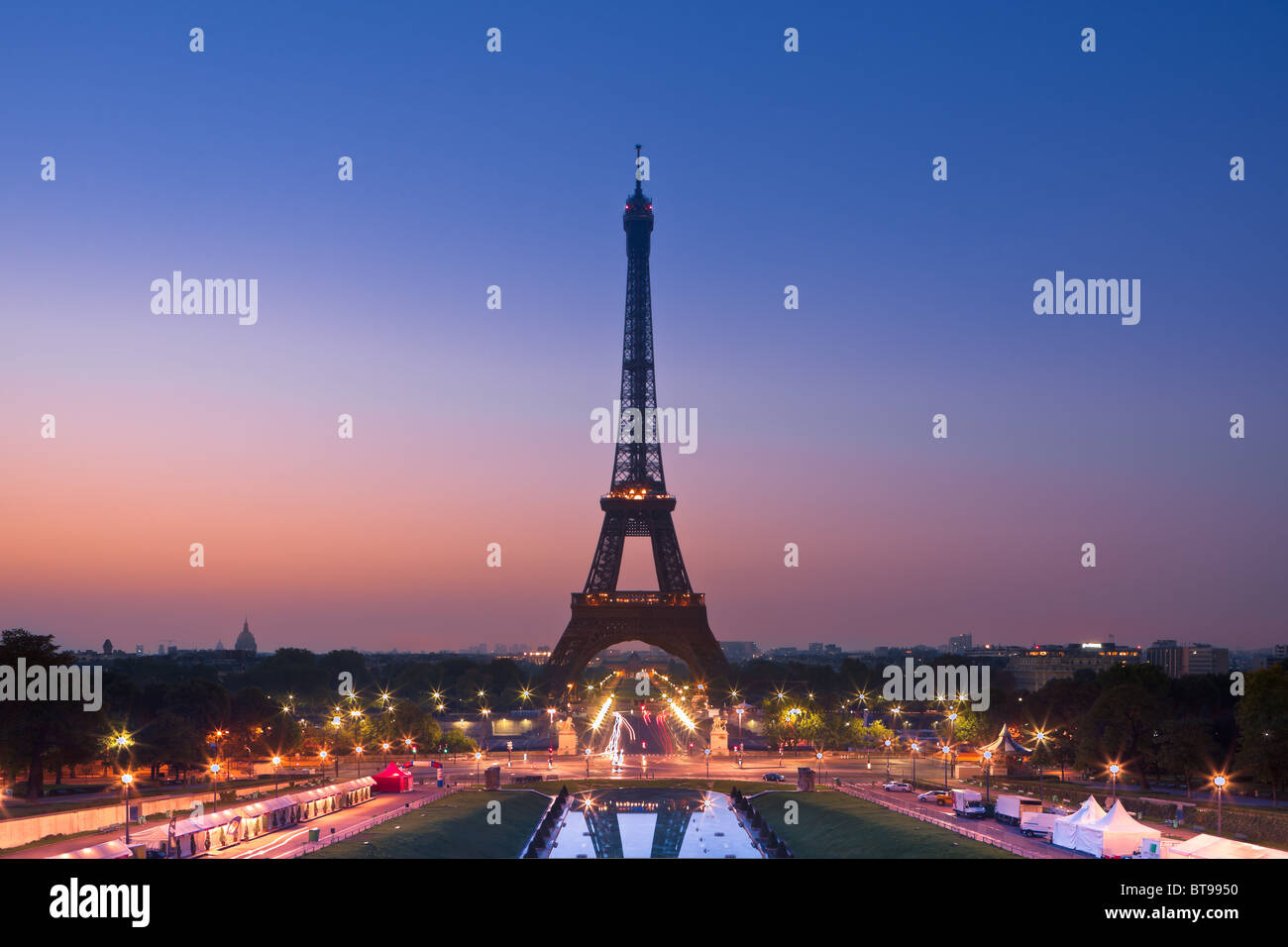 Sunrise in Paris view from the Trocadero on the Eiffeltower Stock Photo