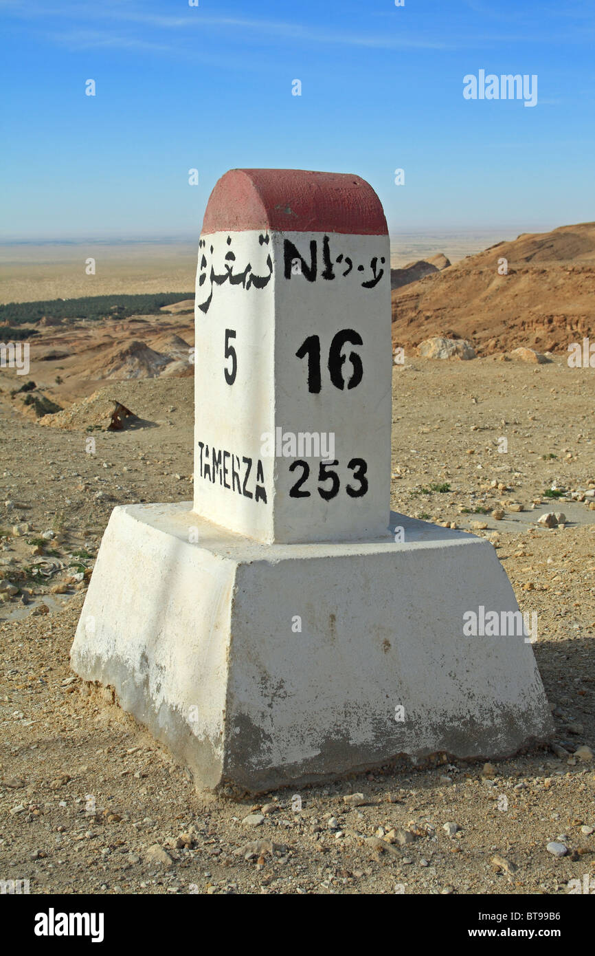 Mile post, near Tamerza and Tozeur, Sahara Desert, western Tunisia Stock Photo