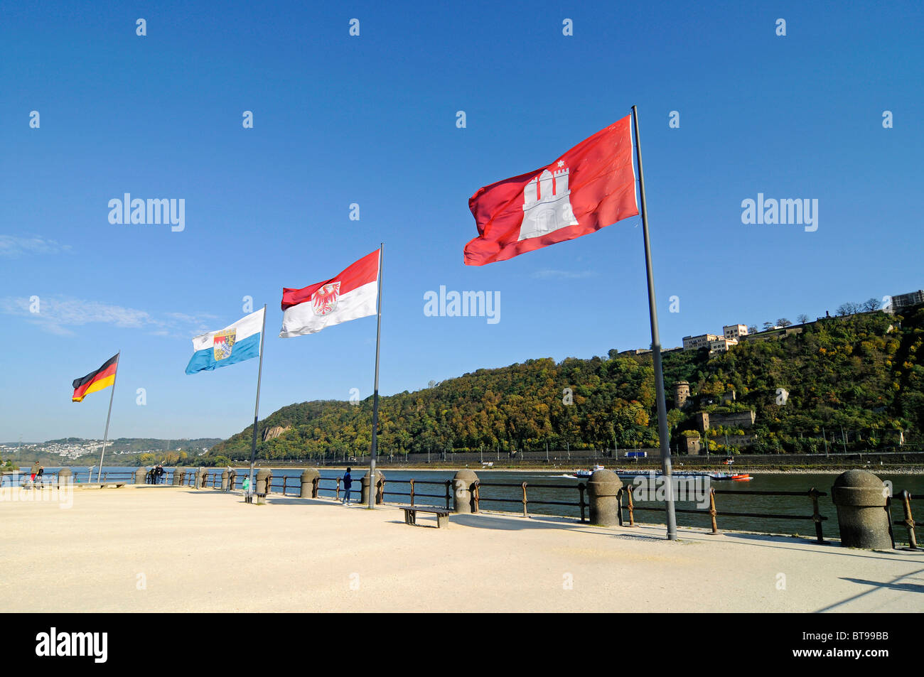 Flags, state flags, Deutsches Eck, German Corner, Moselle, Rhine, confluence, UNESCO World Heritage Kulturlandschaft Oberes Stock Photo
