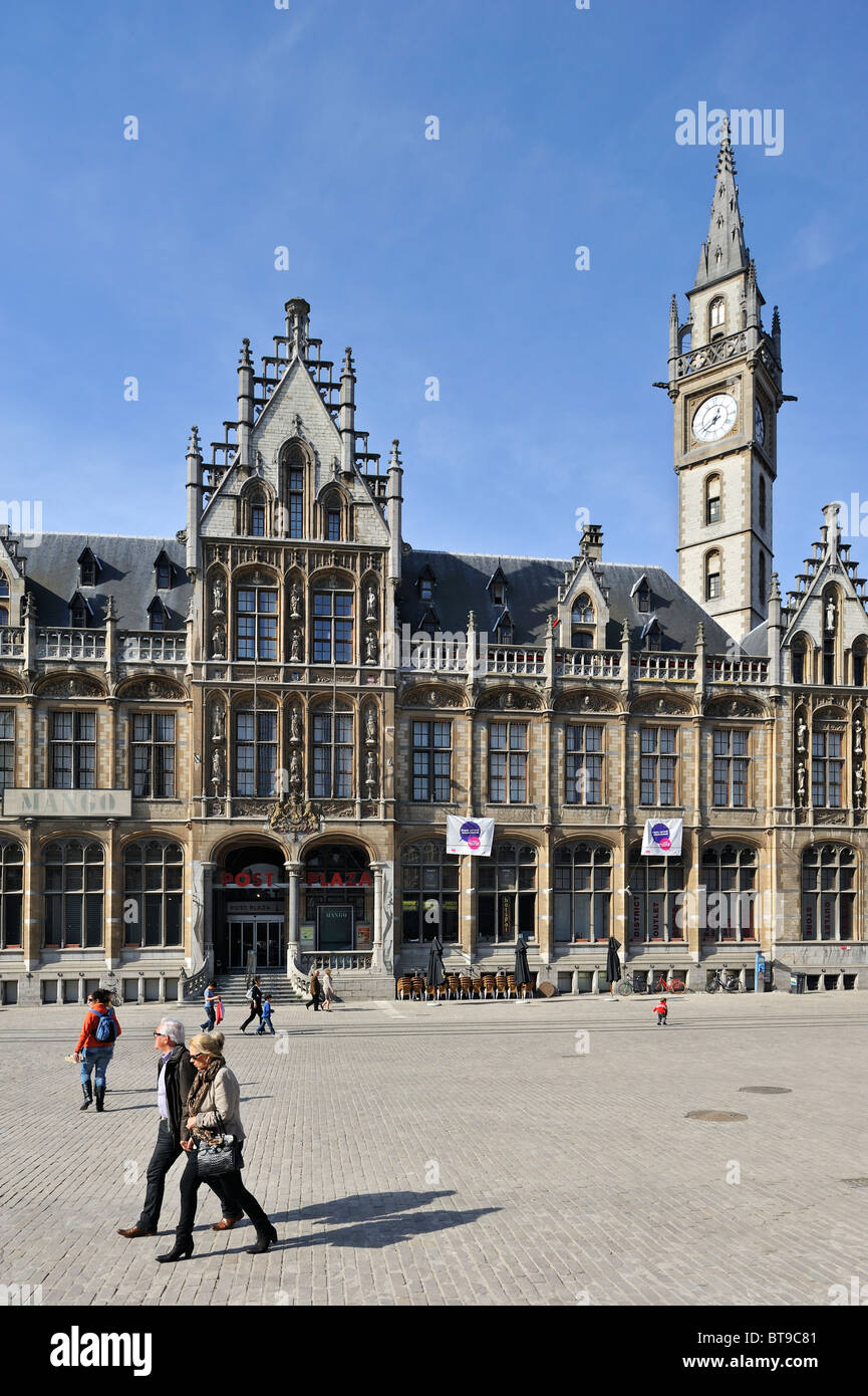 The old post office at the Corn Market / Korenmarkt at Ghent, Belgium Stock Photo