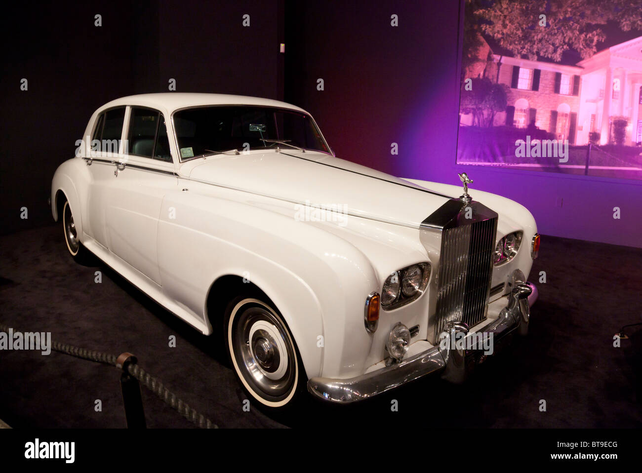 Elvis cloud hires stock photography and images Alamy