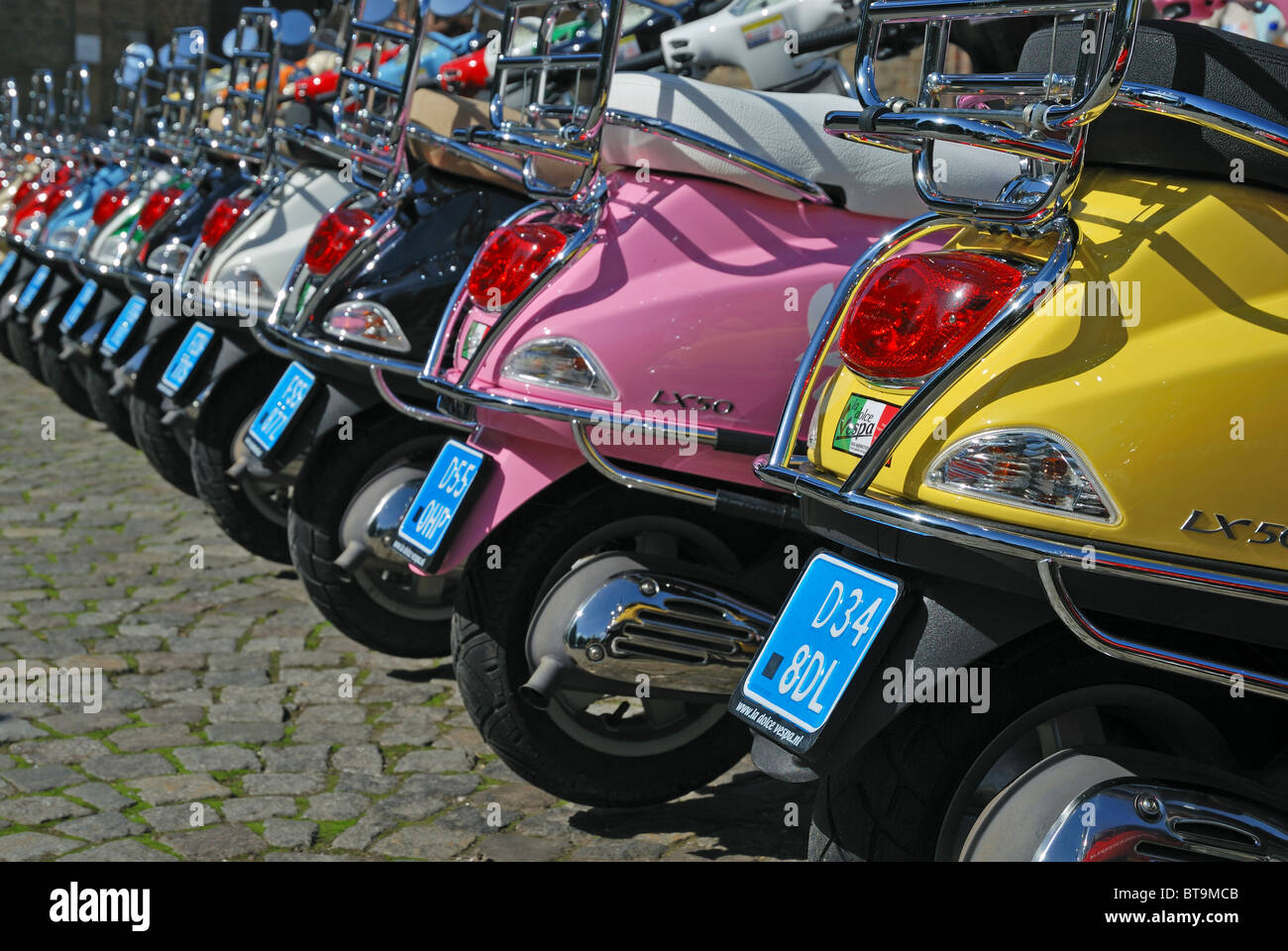 Vespa hire hi-res stock photography and images - Alamy