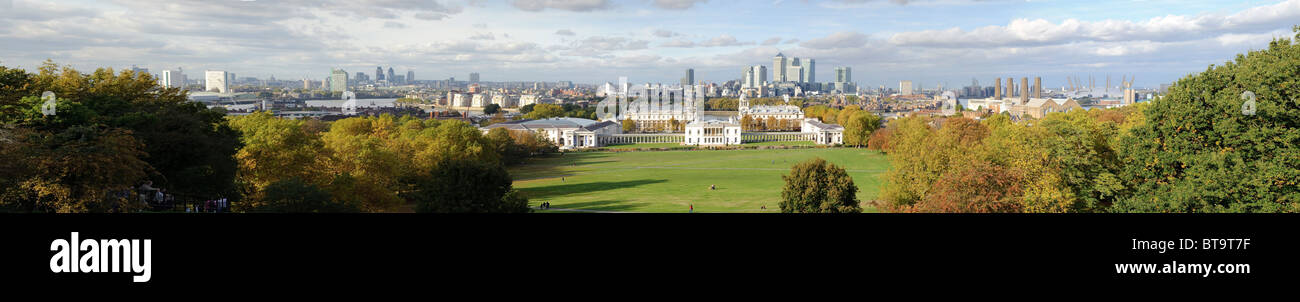 Greenwich in Autum, panoramic view from Greenwich Observatory overlooking London, 26th October 2009. Stock Photo