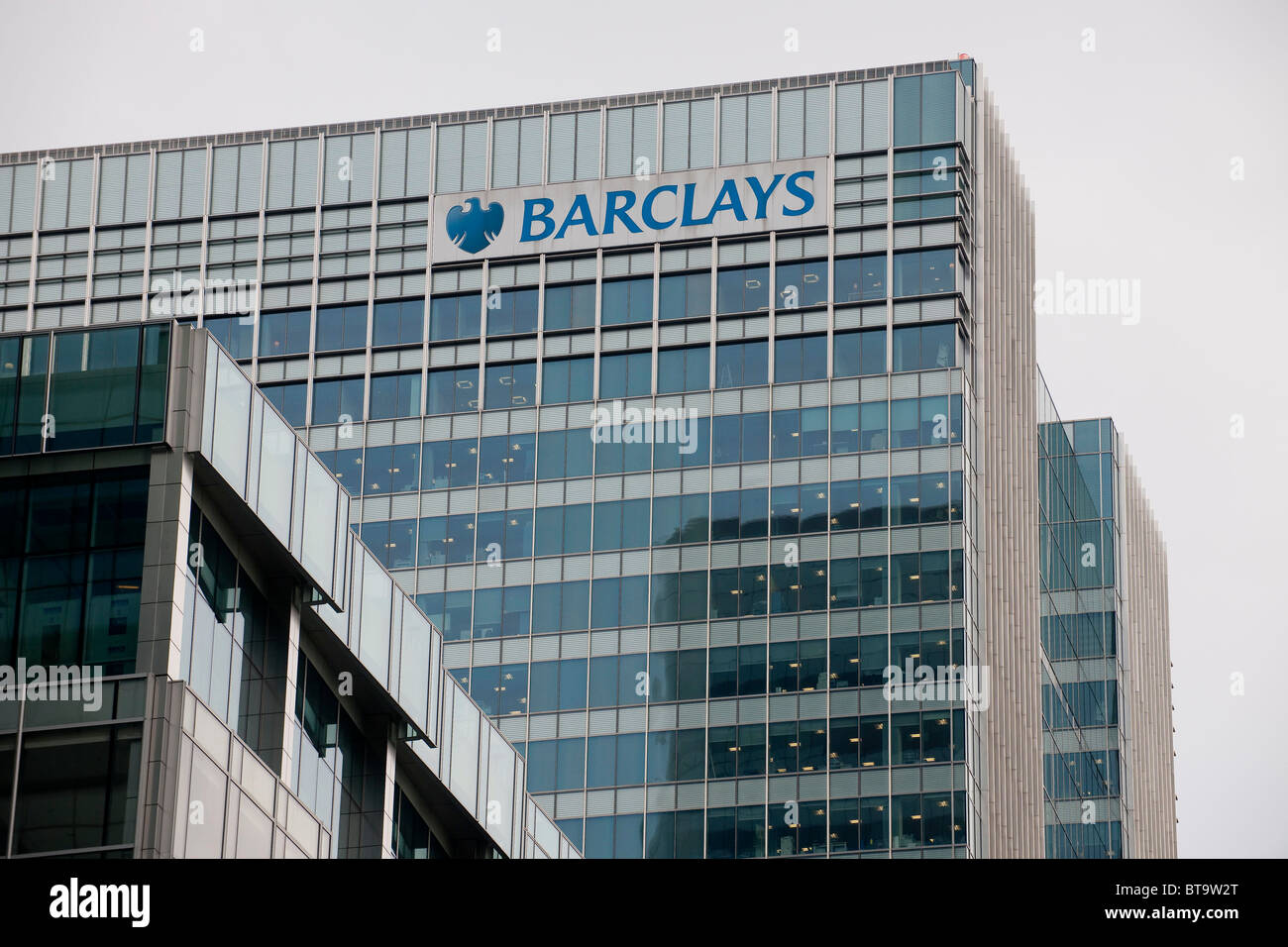Barclays canary wharf hi-res stock photography and images - Alamy