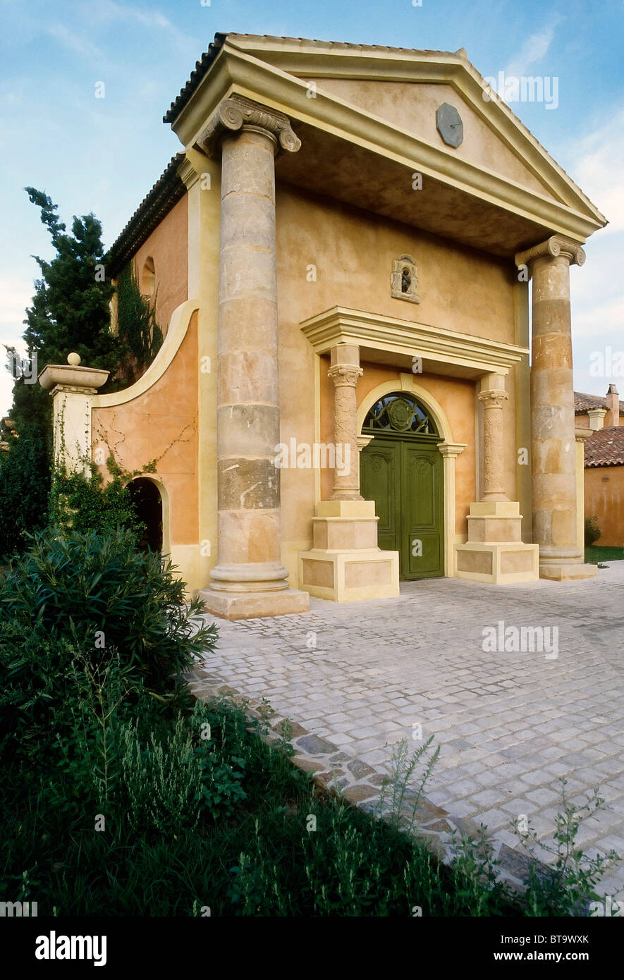 Château Minuty, family chapel, a Provencal vineyard, Gassin, Provence-Alpes-Cote d'Azur, Var, Southern France, France, Europe Stock Photo