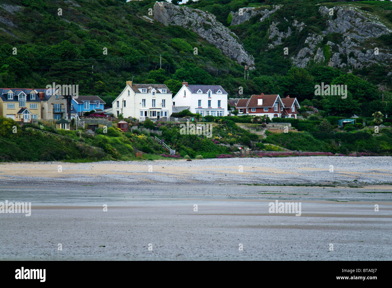 holiday cottages on the gower peninsula wales Stock Photo Alamy
