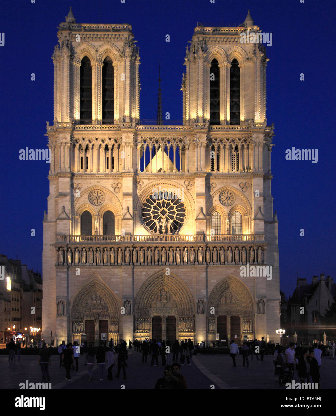 Cathedrale notre dame cathedral hi-res stock photography and images - Alamy