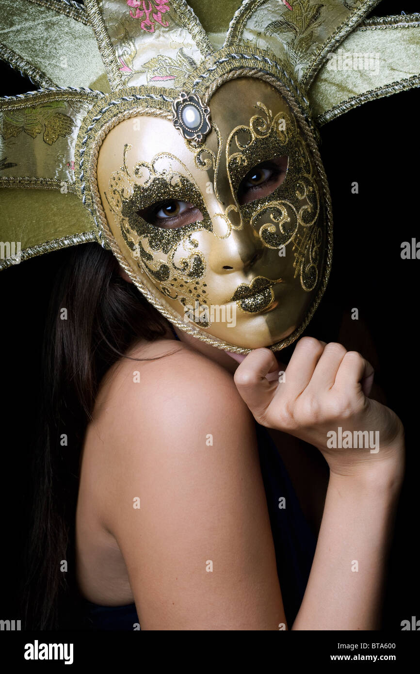 Portrait of venetian mask hi-res stock photography and images - Alamy