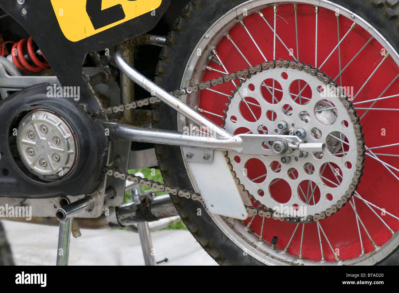 chain chains link links bike bikes motor motorbike motorbikes