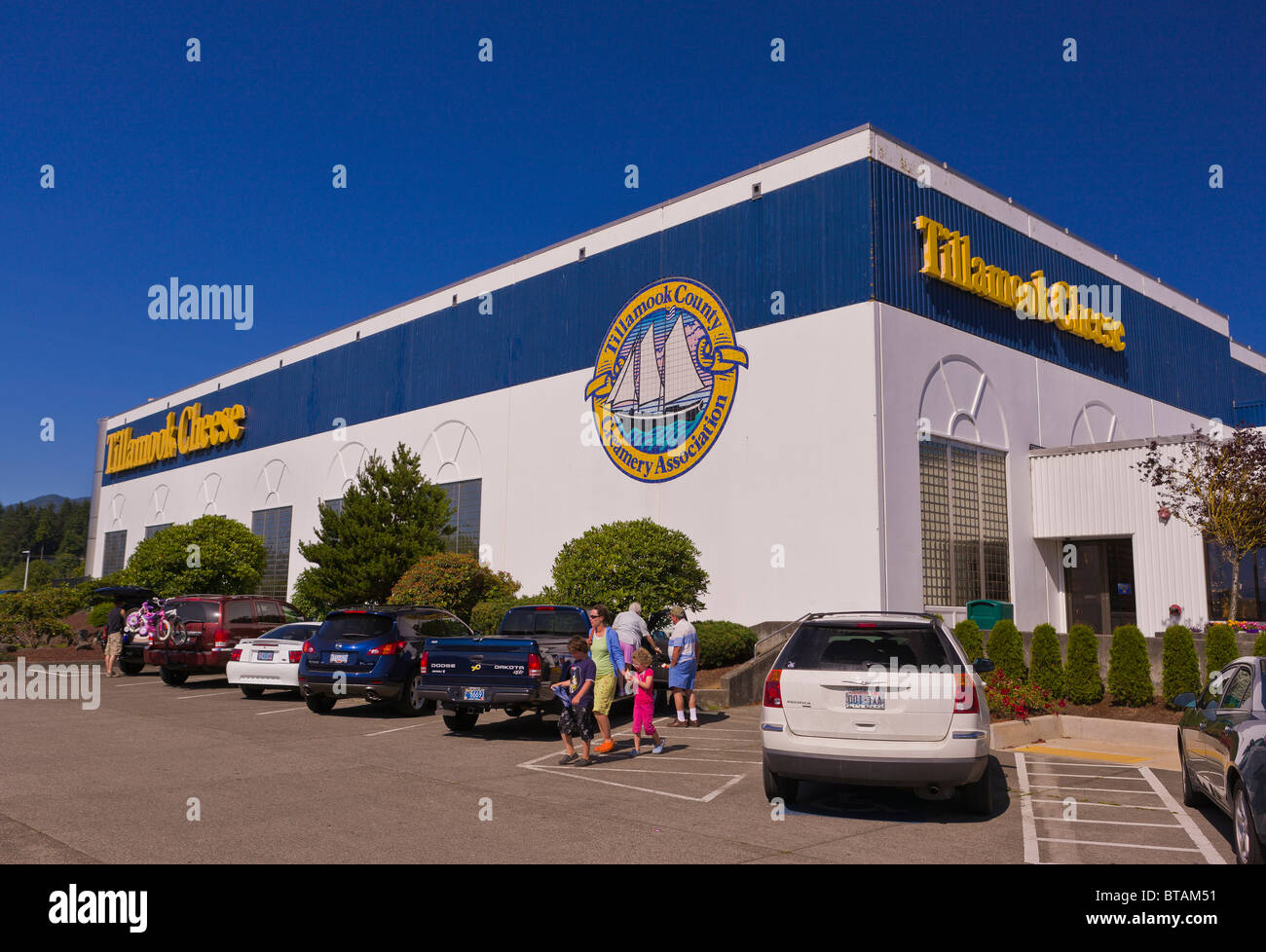 TILLAMOOK, OREGON, USA People visiting the Tillamook Cheese Factory