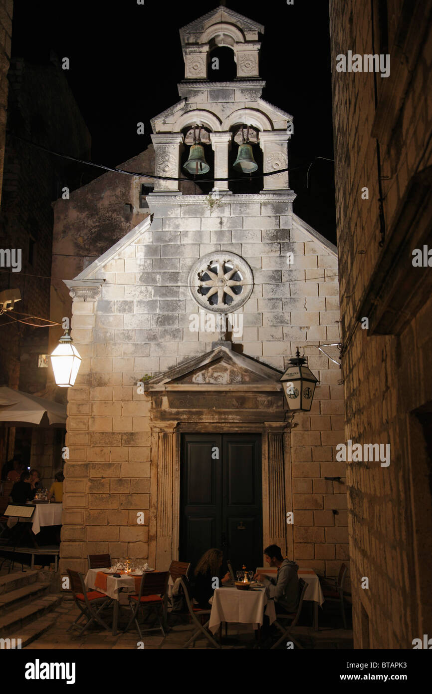 Croatia, Dubrovnik, street scene at night, chapel, restaurant, Stock Photo