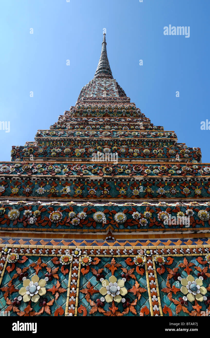 phra chedi rai stupa Wat Pho Temple of the reclining buddha Wat Phra ...