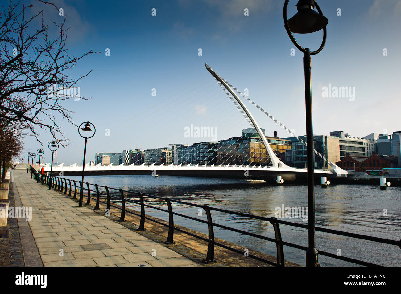 Samuel Beckett Bridge , Dublin Stock Photo - Alamy