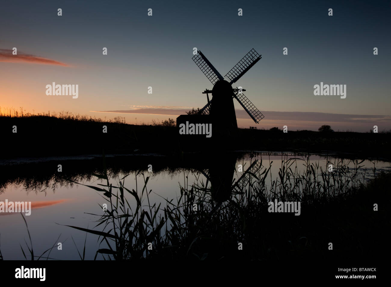 Lord somerleyton hi-res stock photography and images - Alamy
