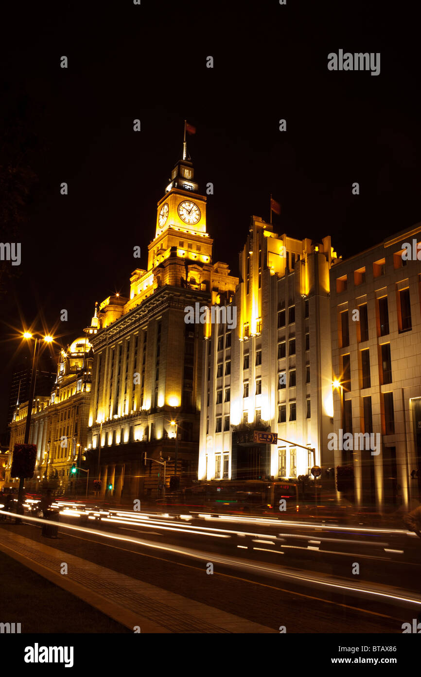 night scene at shanghai bund,road and historic building Stock Photo