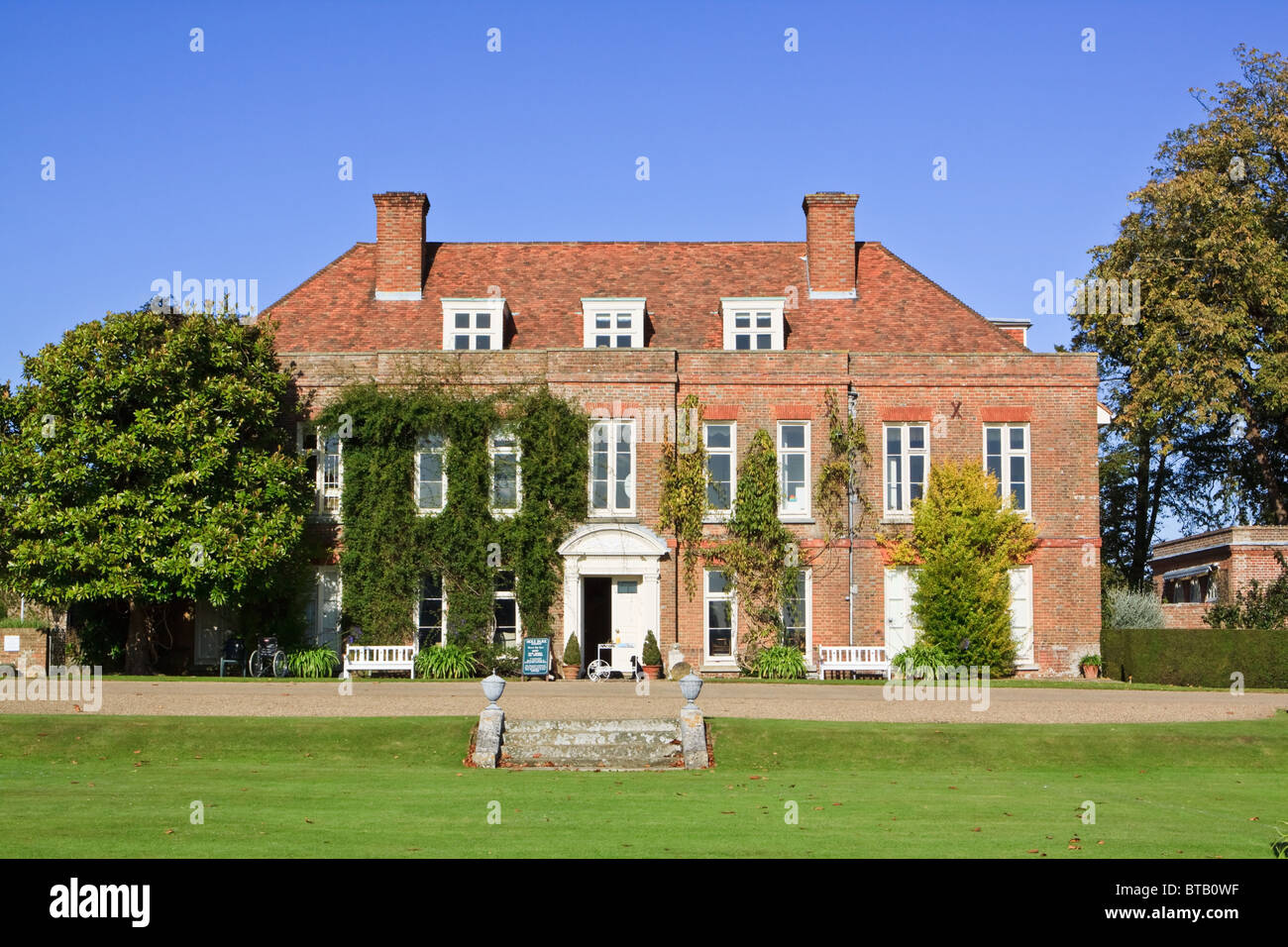 Hole Park Gardens and House, Rolvenden, Kent Stock Photo 32204299 Alamy