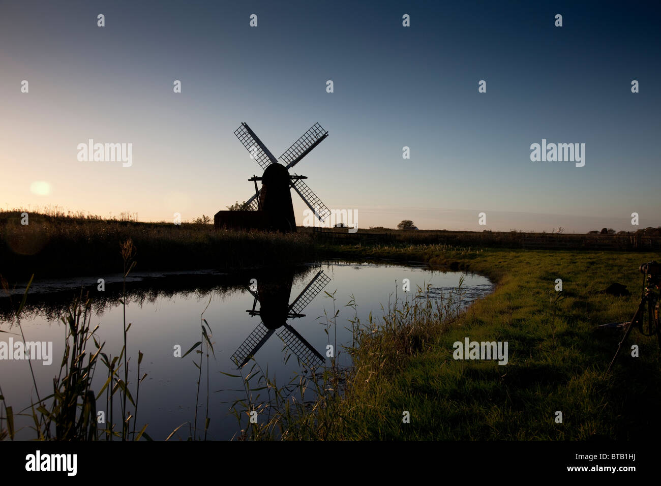 Lord somerleyton hi-res stock photography and images - Alamy