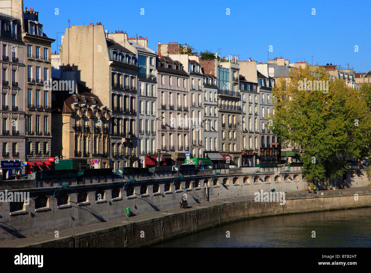 France, Paris, Quai des Grands Augustins, Seine River, street scene, Stock Photo