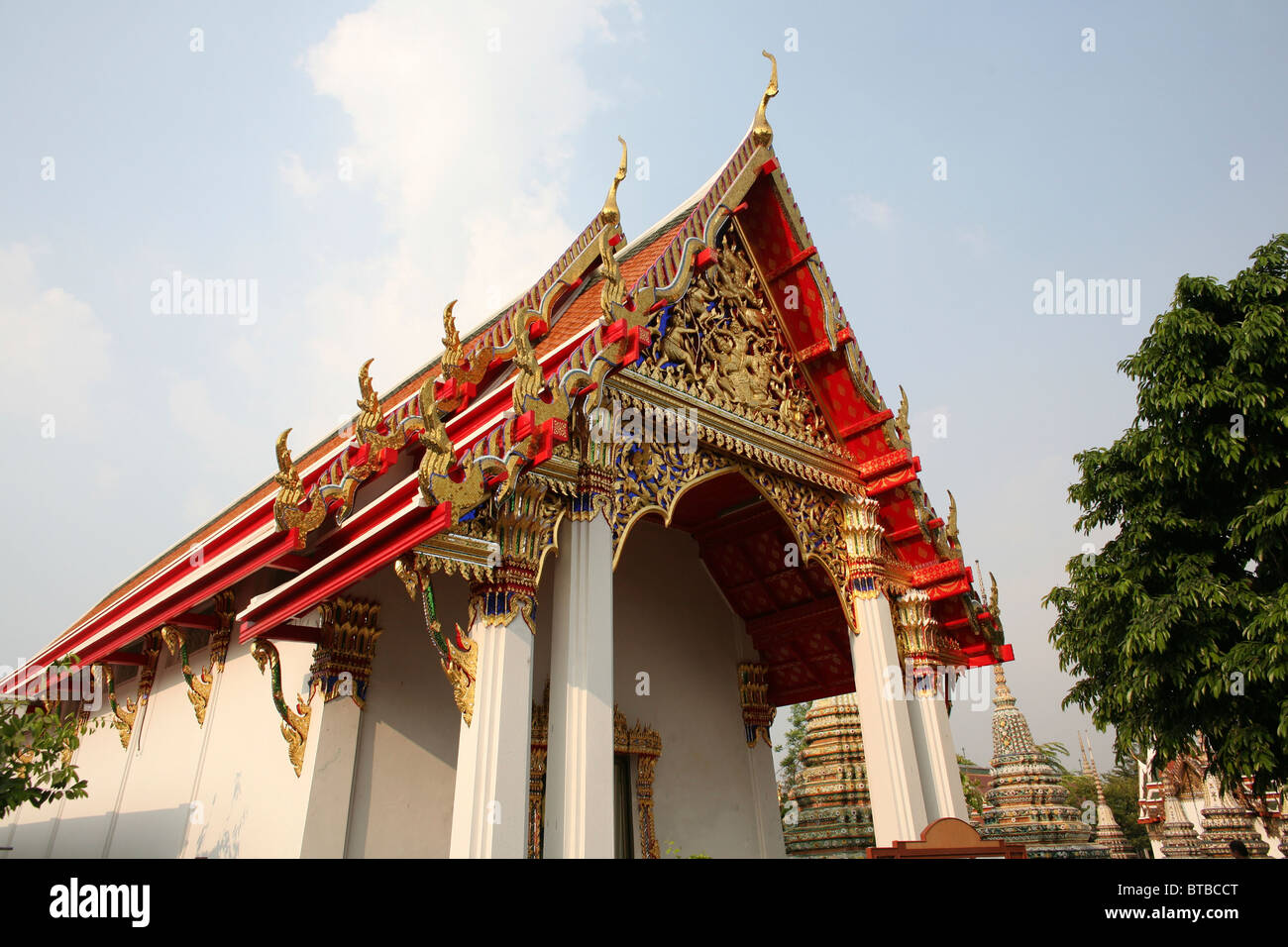 temple in bangkok Stock Photo - Alamy