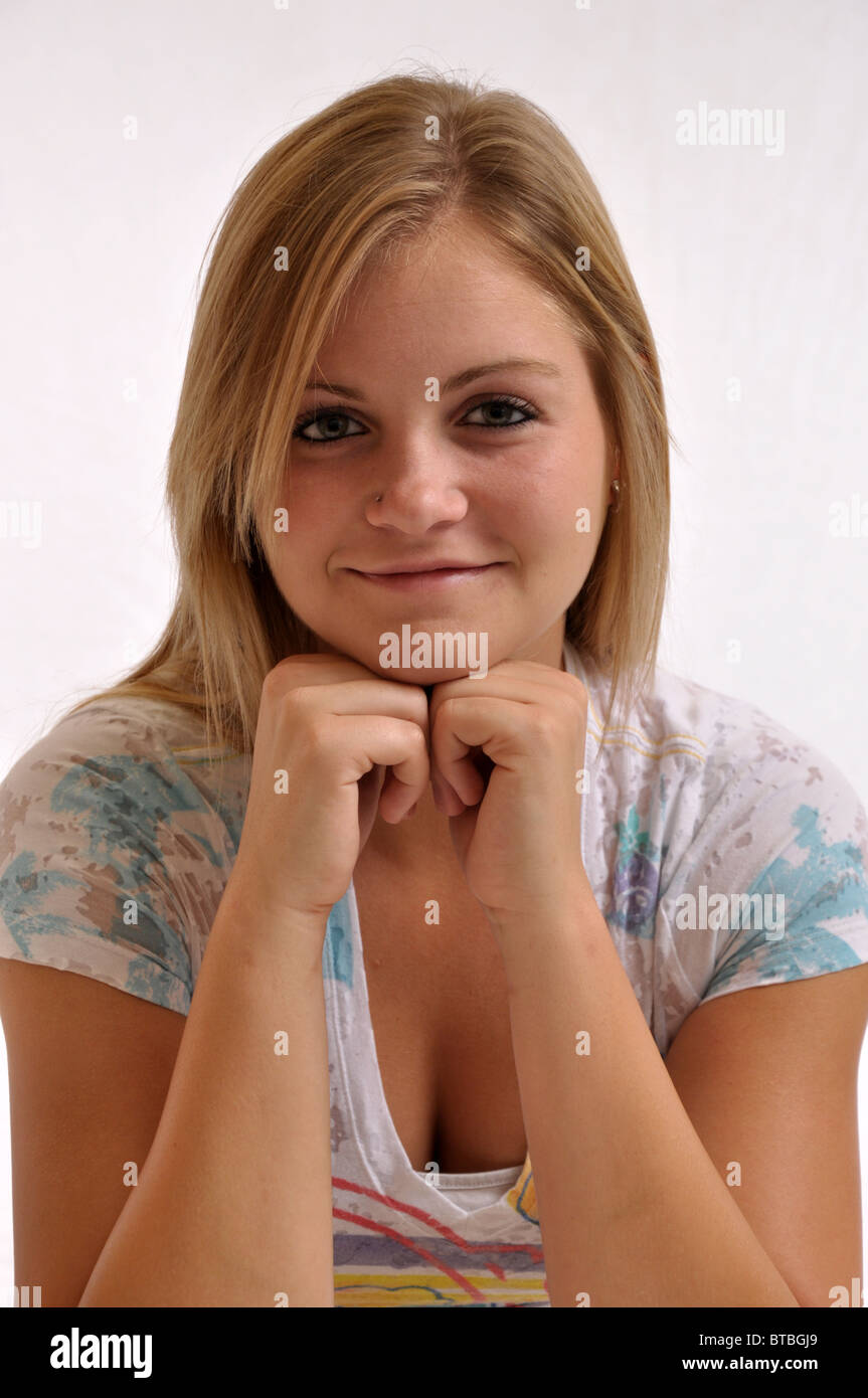 Pretty fashion model hi-res stock photography and images - Alamy