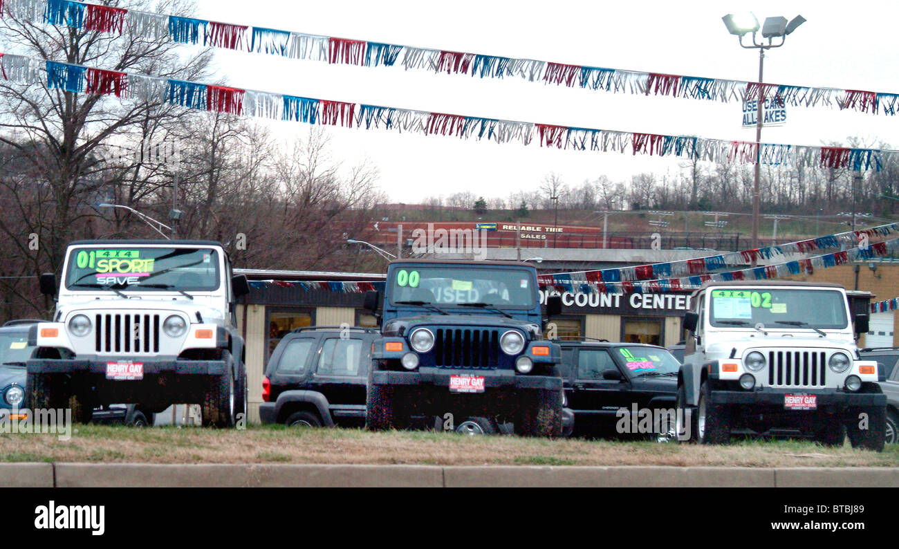 Jeeps for Sale at Jeep dealer in Laurel, Md Stock Photo Alamy