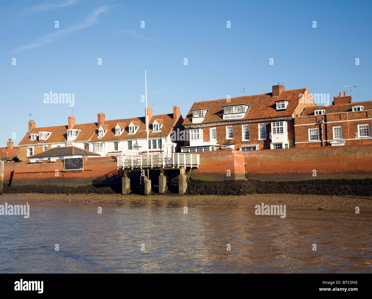 Burnham on crouch hires stock photography and images Alamy