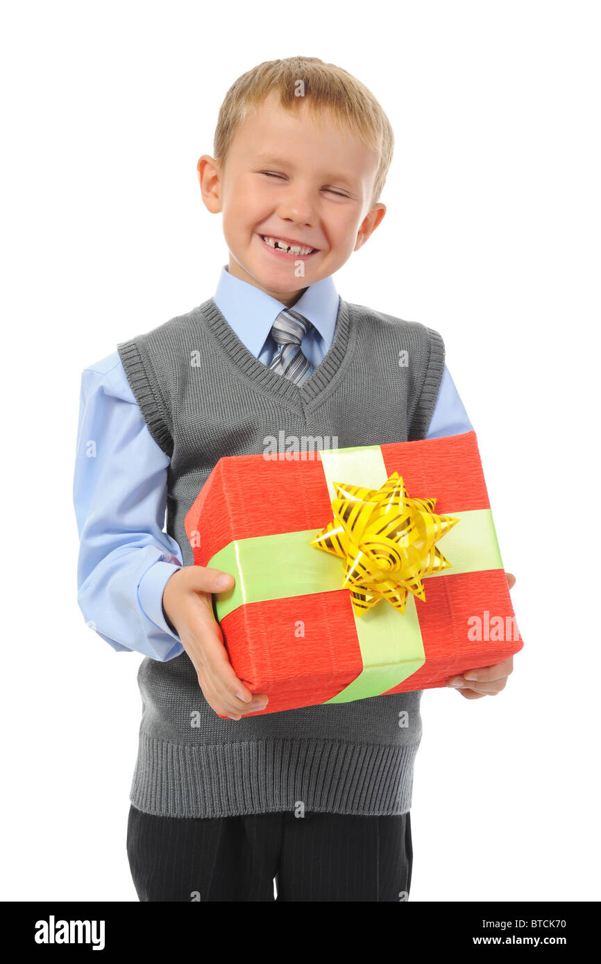 ребенок дарит подарок. мальчик с коробкой. мальчик в коробке. мальчик с подарком картинка. Present boy.
