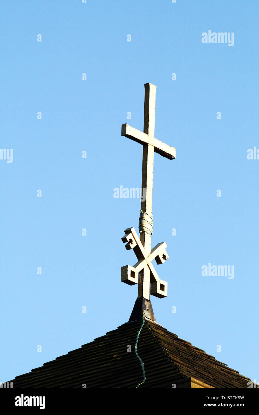 Bradford Cathedral Church of St peter Diocese of Bradford Cross depicting keys Stock Photo