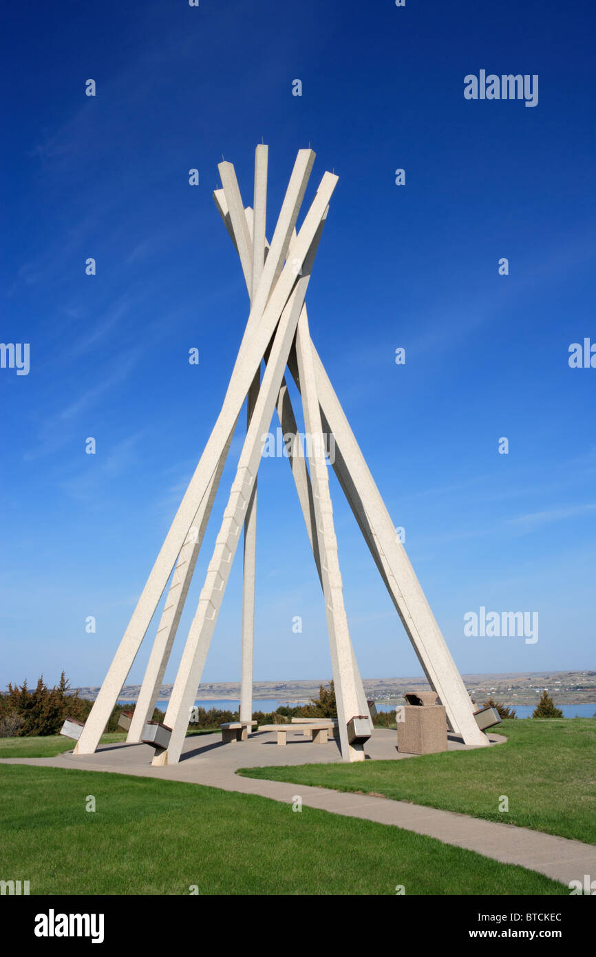 A freeway rest area in Chamberlain, South Dakota with a structure