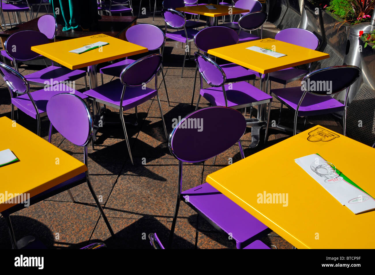 Cafe cafes london hires stock photography and images Alamy