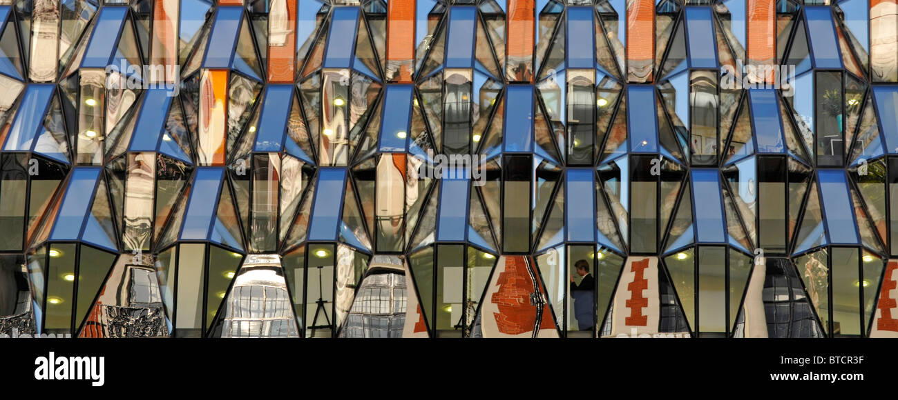 Close up abstract distorted architecture reflective cladding to London ...