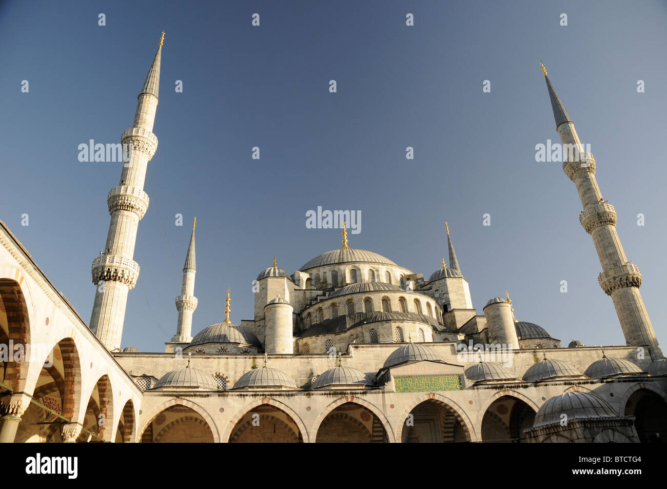 The Blue Mosque (Sultanahmet Camii)), Istanbul, Turkey Stock Photo - Alamy