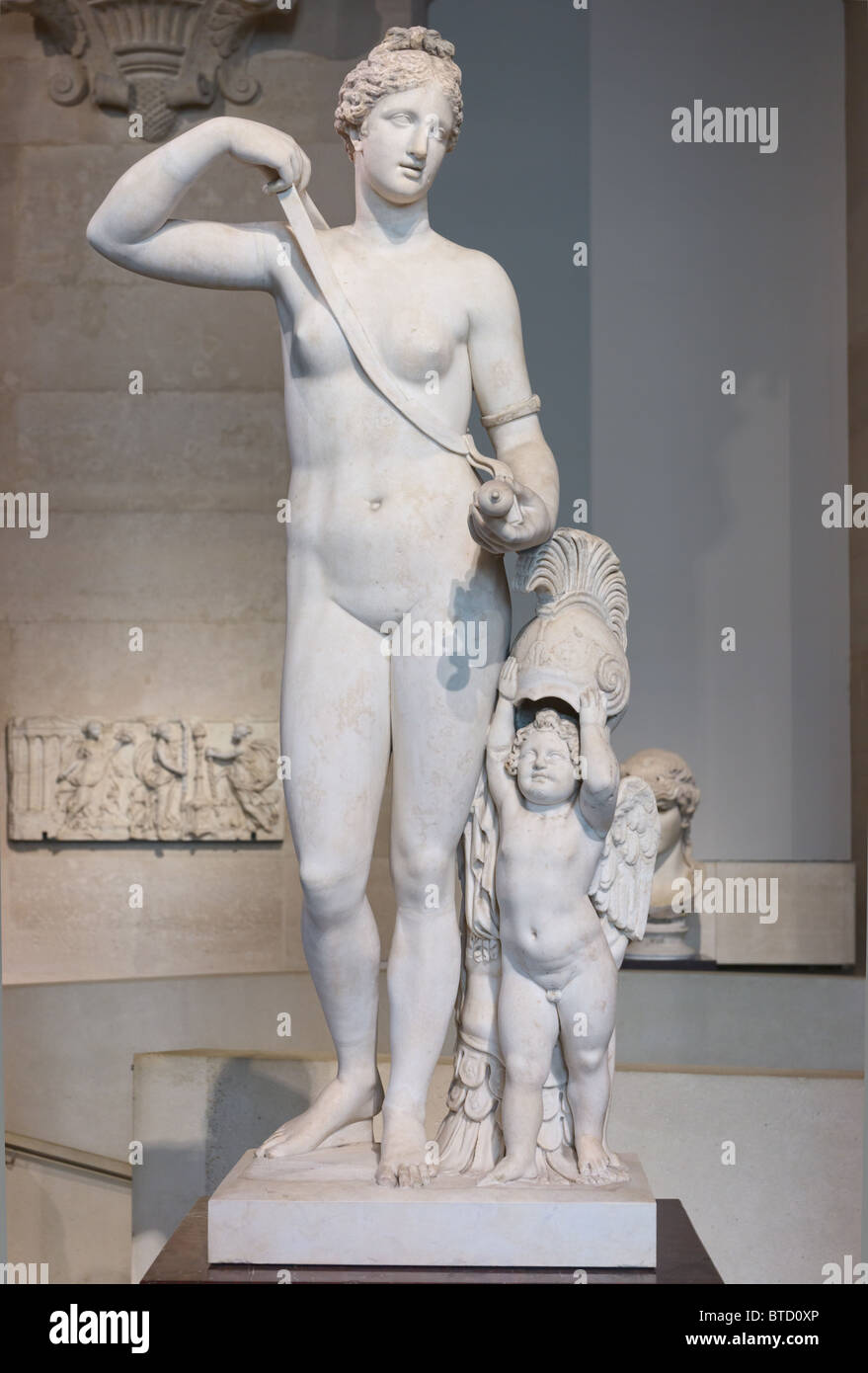 Armed Venus (Vénus en armes), Roman marble statue second century CE. Louvre Museum Paris Stock Photo