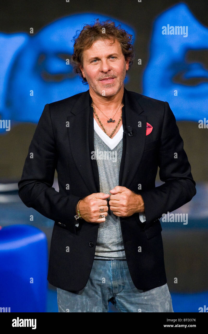 Renzo rosso hi-res stock photography and images - Alamy