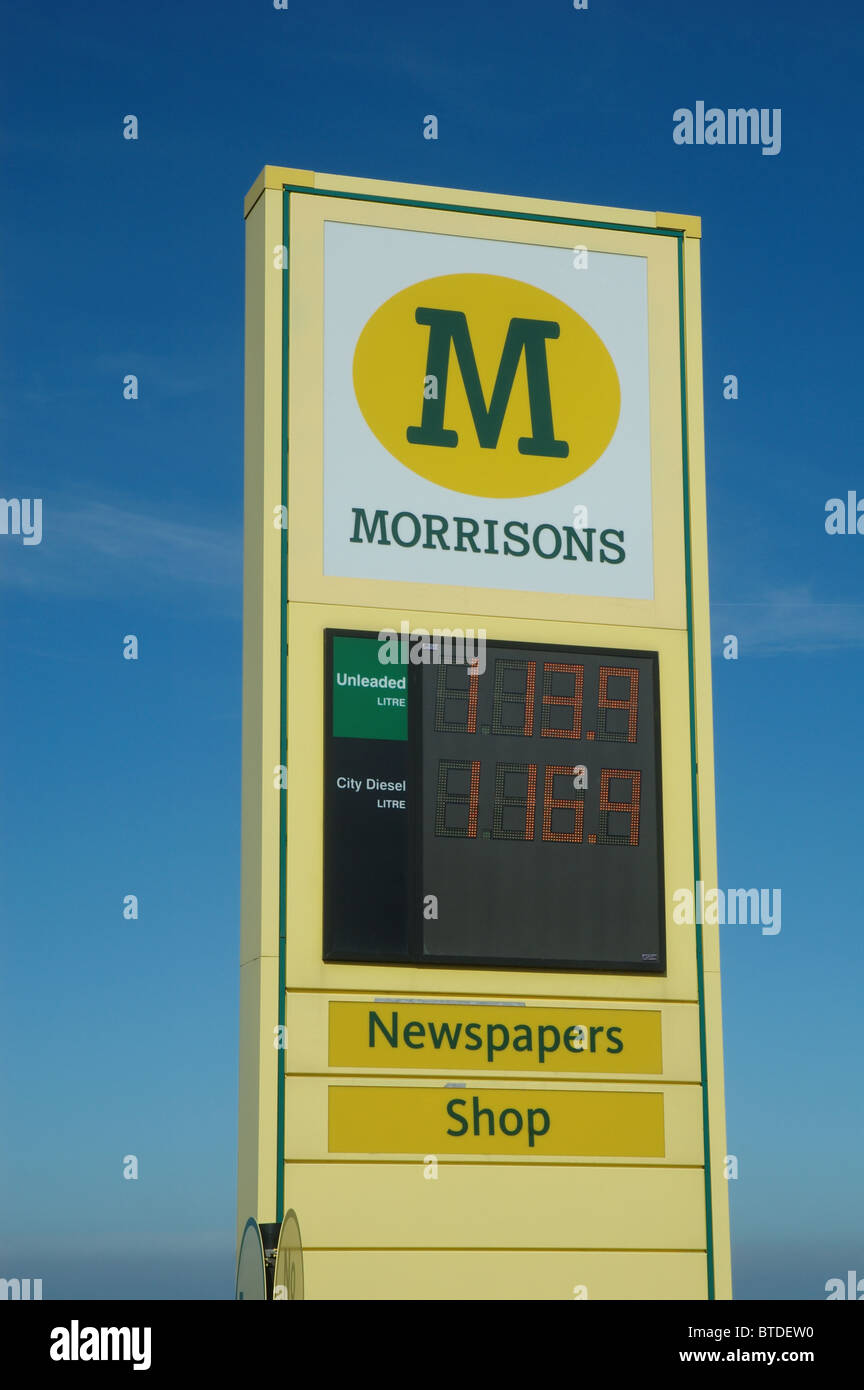 Morrisons petrol prices column, Cromer, Norfolk, England, UK Stock Photo